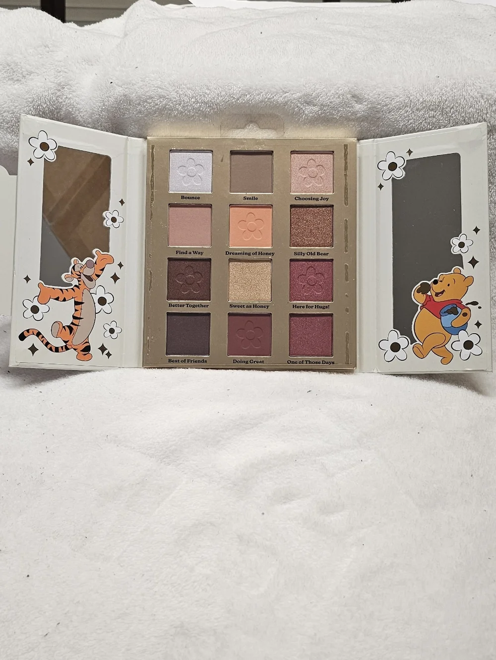 Winnie the Pooh Medium Eyeshadow Palette